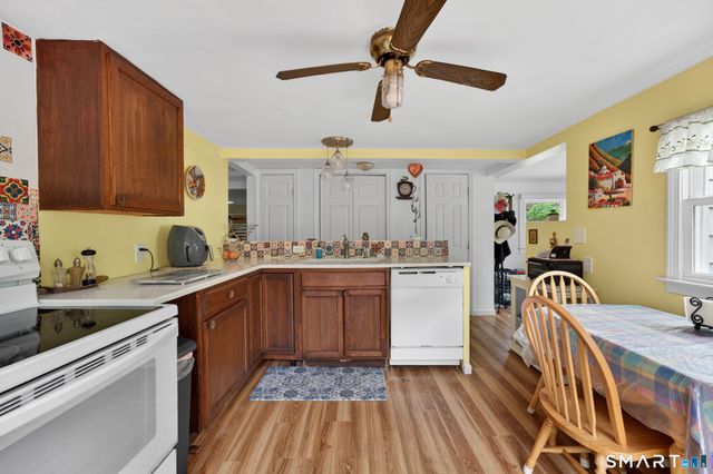 39 Fernwood Lane, Cheshire, CT 06410