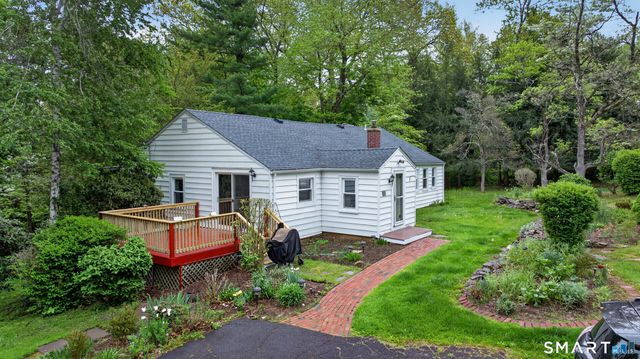 39 Fernwood Lane, Cheshire, CT 06410
