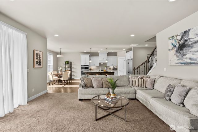 17330 128th Avenue Ct E, Puyallup, WA 98374