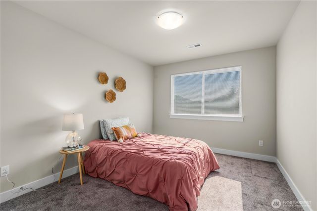 17330 128th Avenue Ct E, Puyallup, WA 98374