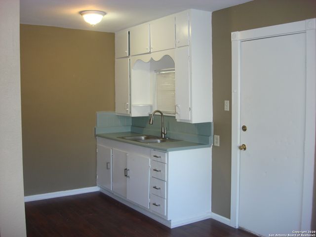 814 PRADO ST, San Antonio, TX 78225