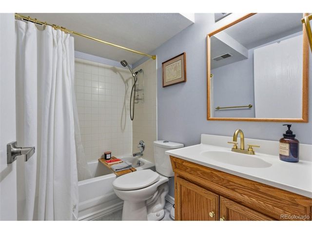 8698 Aspen Cir, Parker, CO 80134