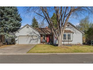 8698 Aspen Cir, Parker, CO 80134