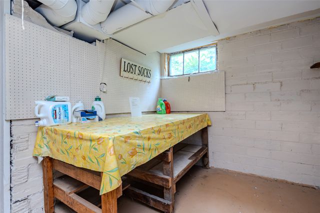 4615 Kingman Boulevard, Des Moines, IA 50311