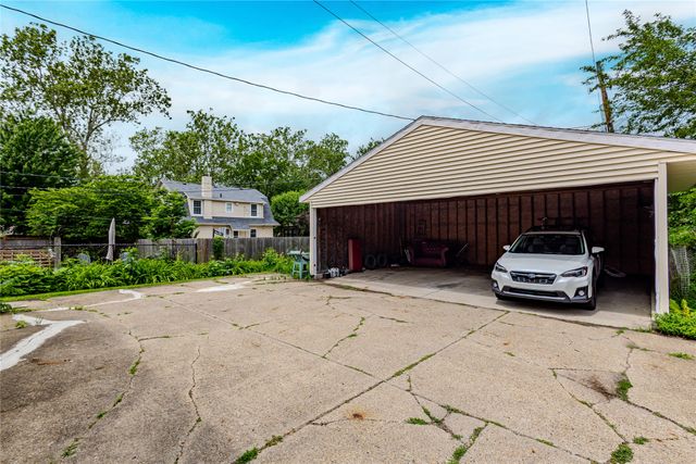 4615 Kingman Boulevard, Des Moines, IA 50311