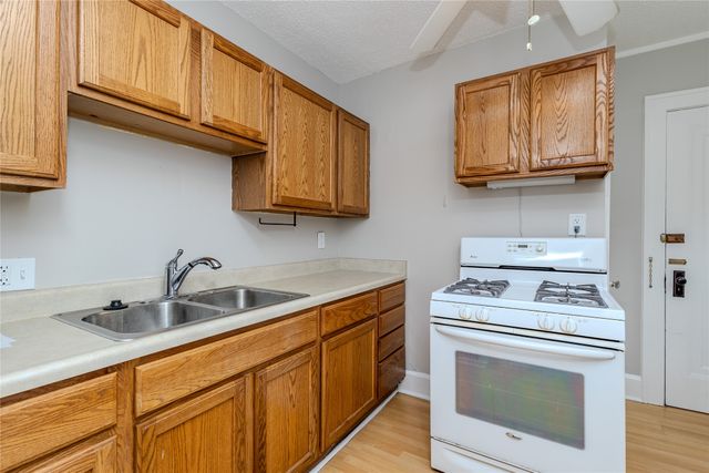 4615 Kingman Boulevard, Des Moines, IA 50311