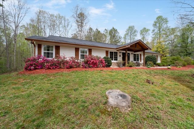 121 Willow Creek Lane, Ellijay, GA 30536