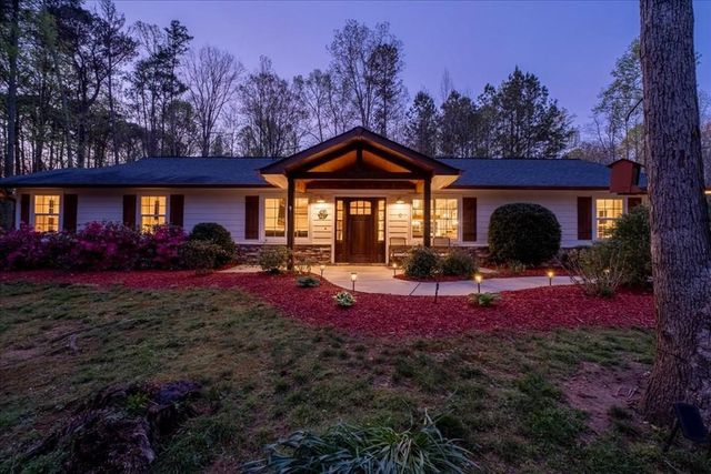 121 Willow Creek Lane, Ellijay, GA 30536