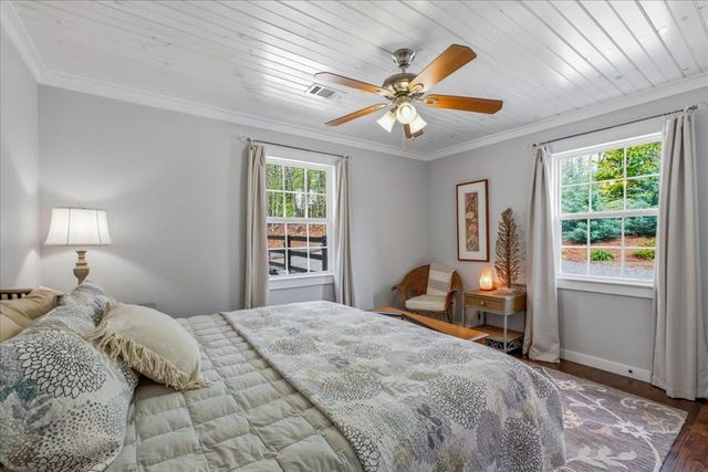 121 Willow Creek Lane, Ellijay, GA 30536