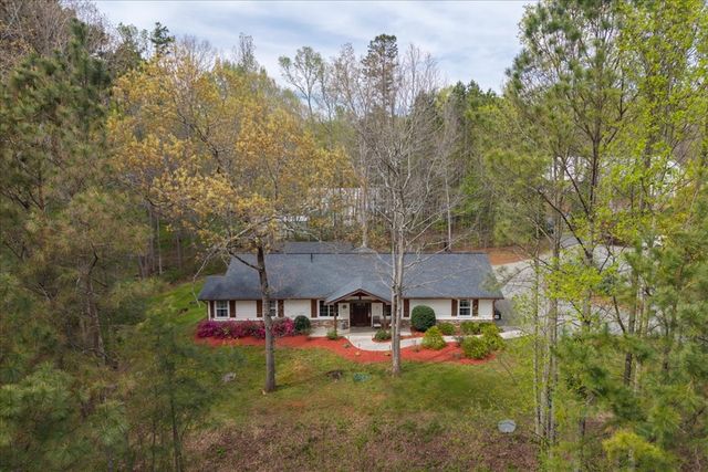 121 Willow Creek Lane, Ellijay, GA 30536