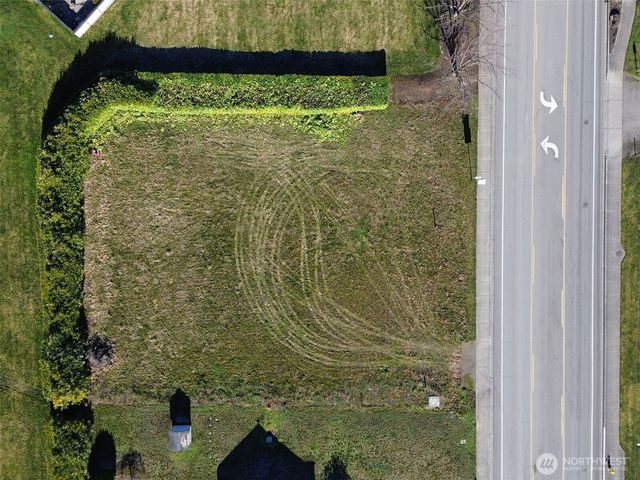 955 N 5th Avenue, Sequim, WA 98382