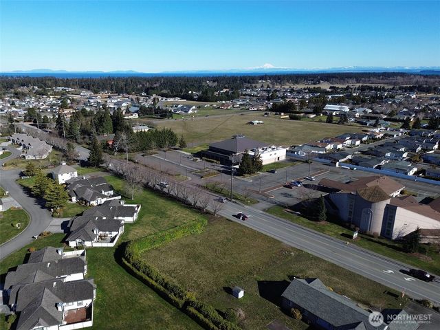 955 N 5th Avenue, Sequim, WA 98382