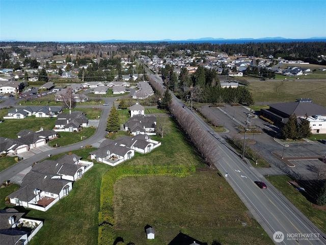 955 N 5th Avenue, Sequim, WA 98382