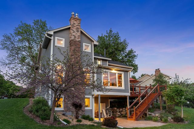 181 Cascade Court, Chanhassen, MN 55317