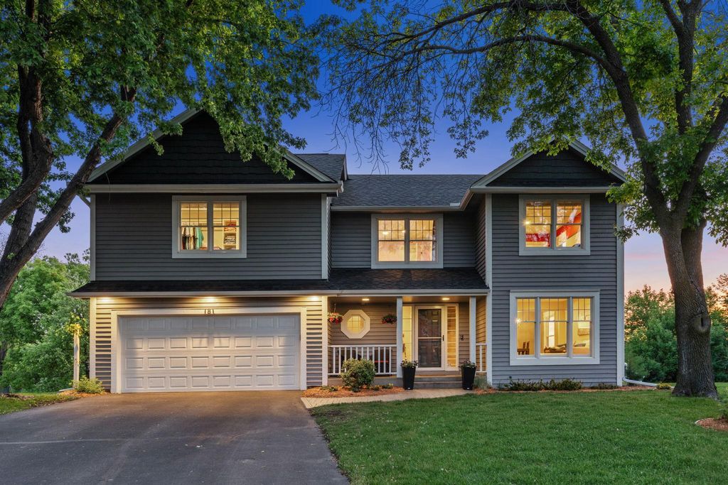 181 Cascade Court, Chanhassen, MN 55317