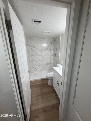 510 W UNIVERSITY Drive 103, Tempe, AZ 85281