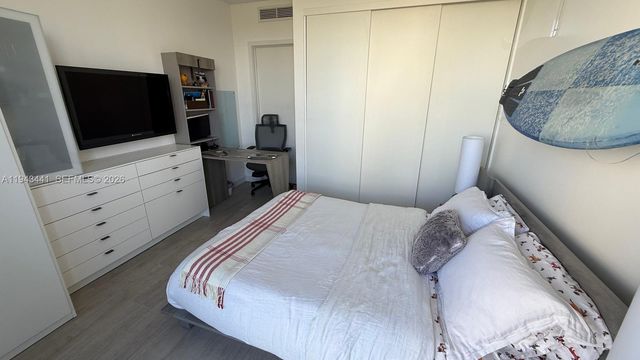 488 NE 18th St 700, Miami, FL 33132