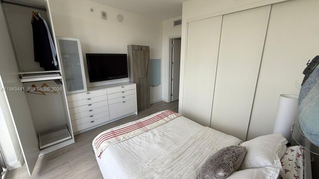 488 NE 18th St 700, Miami, FL 33132