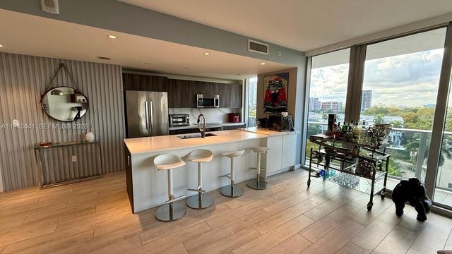 488 NE 18th St 700, Miami, FL 33132