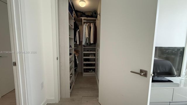 488 NE 18th St 700, Miami, FL 33132