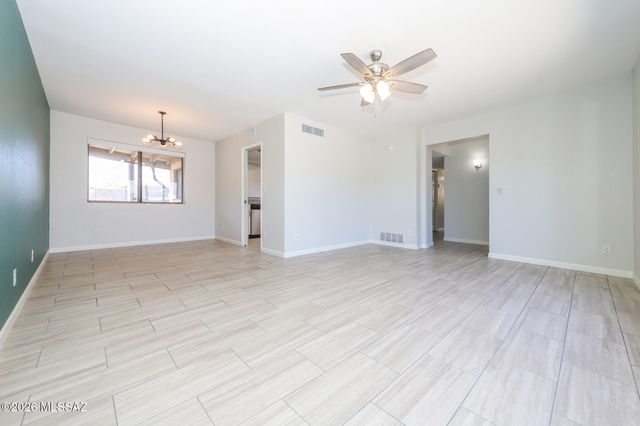 7620 E Linden Street, Tucson, AZ 85715