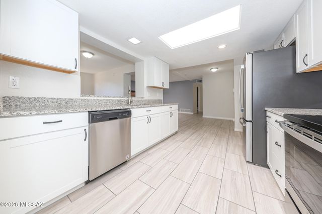 7620 E Linden Street, Tucson, AZ 85715