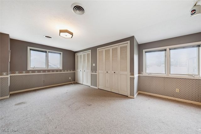 18950 Rockcliff Drive, Rocky River, OH 44116