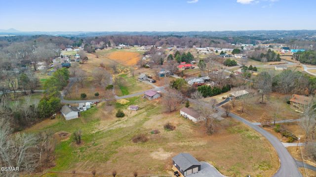 2410 Amanda Lane, Sevierville, TN 37876