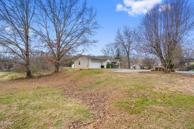 2410 Amanda Lane, Sevierville, TN 37876