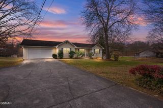 2410 Amanda Lane, Sevierville, TN 37876