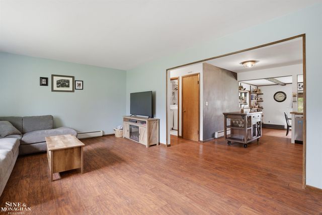 1032 Summer Street, Algonac, MI 48001