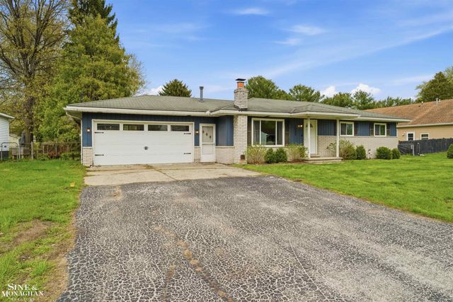 1032 Summer Street, Algonac, MI 48001