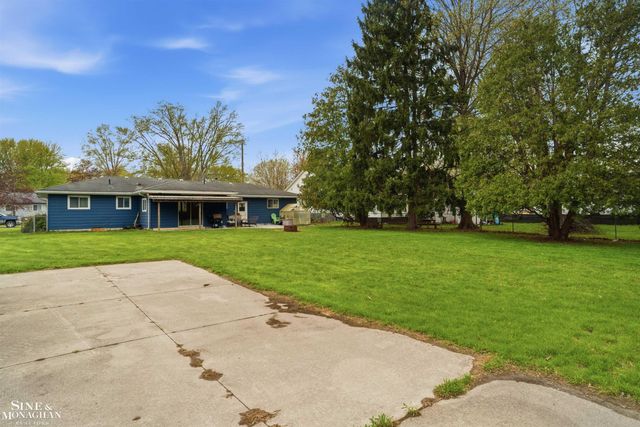 1032 Summer Street, Algonac, MI 48001