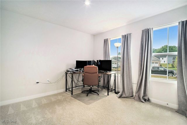 3720 Strawboard Avenue, Norton, OH 44203