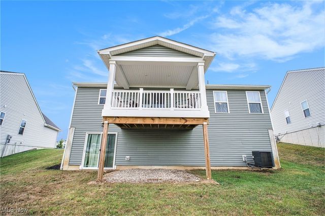 3720 Strawboard Avenue, Norton, OH 44203