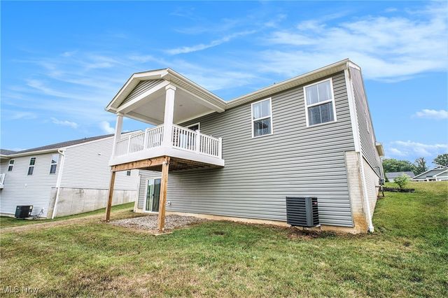 3720 Strawboard Avenue, Norton, OH 44203