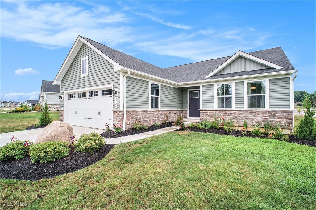 3720 Strawboard Avenue, Norton, OH 44203