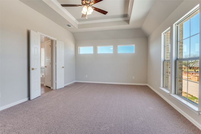 3722 MIGHTY OAKS Street, Bedford, TX 76021
