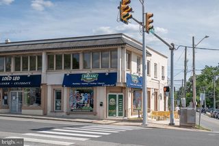 1 S VALLEY RD #202, Paoli, PA 19301