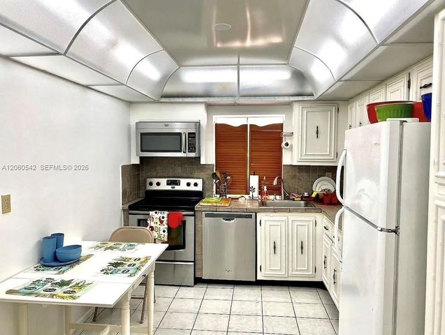800 Parkview Drive 222, Hallandale Beach, FL 33009