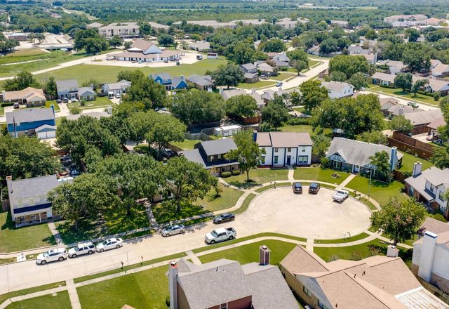 2310 Sweetbriar Court, Mesquite, TX 75150