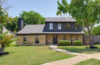 2310 Sweetbriar Court, Mesquite, TX 75150