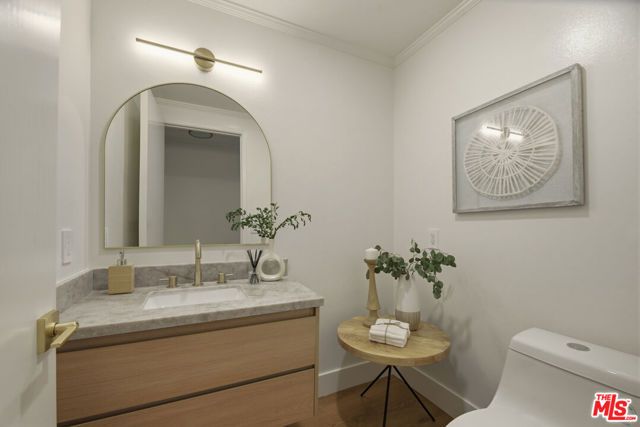 11808 Dorothy Street 206, Los Angeles, CA 90049