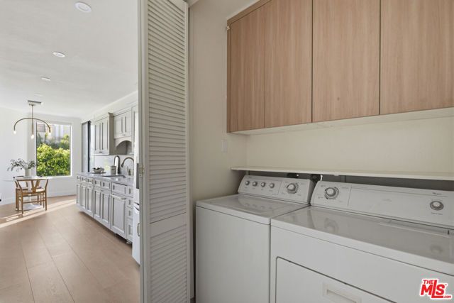 11808 Dorothy Street 206, Los Angeles, CA 90049