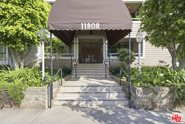 11808 Dorothy Street 206, Los Angeles, CA 90049