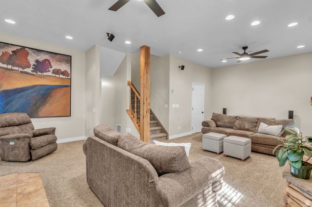 2600 DEER RUN DR, South Weber, UT 84405