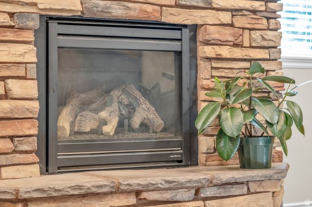 2600 DEER RUN DR, South Weber, UT 84405