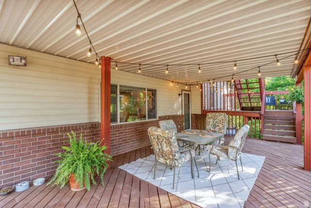 2600 DEER RUN DR, South Weber, UT 84405