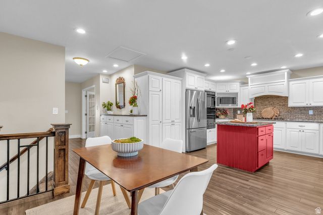 2600 DEER RUN DR, South Weber, UT 84405