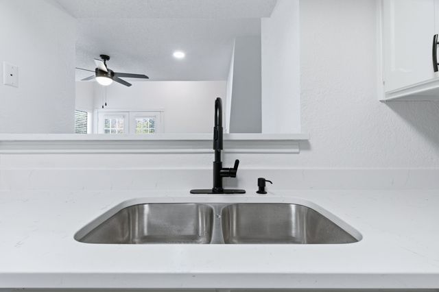 3101 Sondra Drive 201 (Short Term), Fort Worth, TX 76107